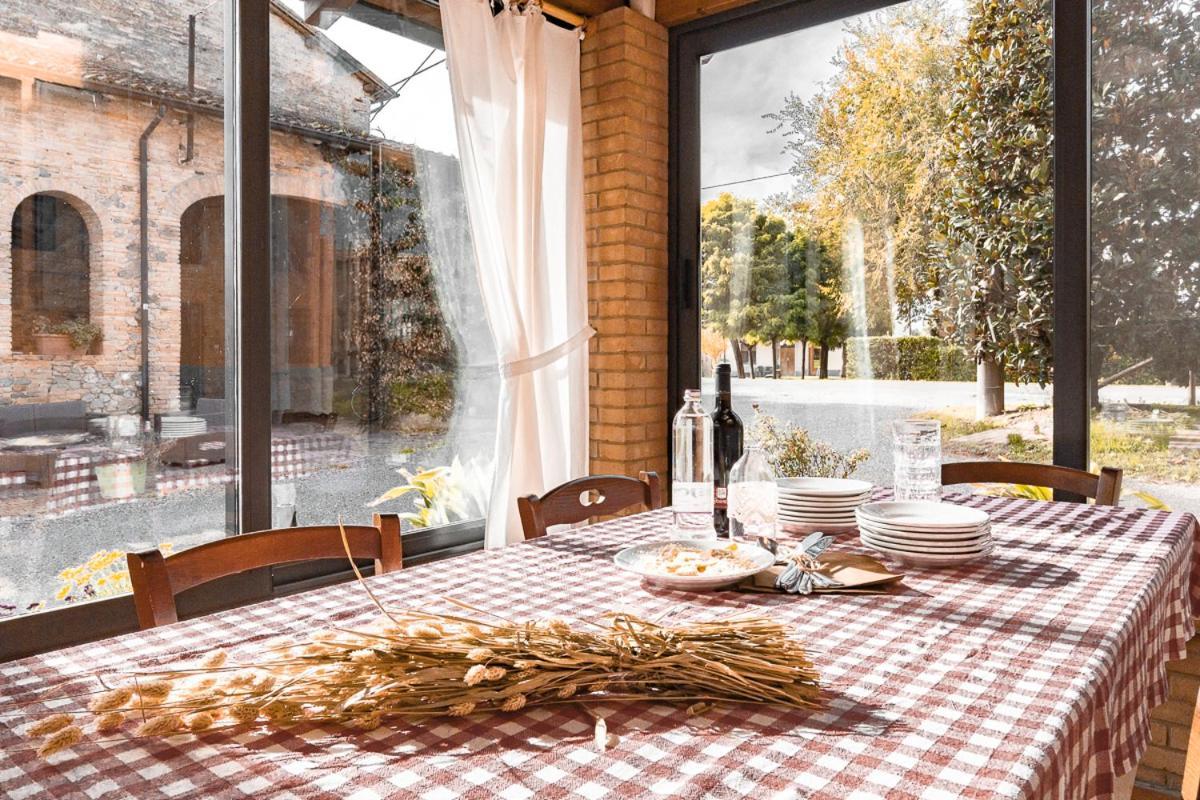 Le Ferrerie Agriturismo Fattoria Marchesini Praticello di Gattatico ภายนอก รูปภาพ